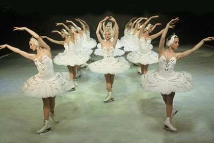 BALLET DE MOSCU SOBRE HIELO