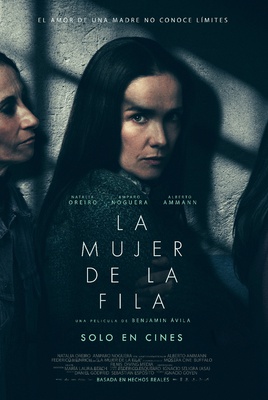 LA MUJER DE LA FILA