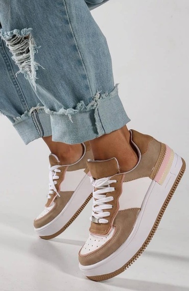 COMPAÑÍA DE ZAPATOS